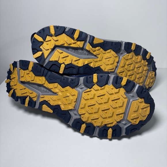 ✨SOLD New Balance Men's 410 V6 Navy Blue Trail Running Sneakers Size 11.5 Wide - Picture 9 of 10